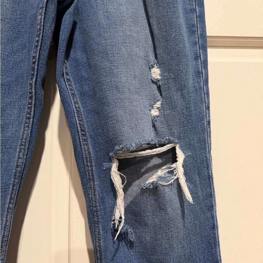 Abercrombie & Fitch Ankle Straight Ultra High Rise Blue Jeans Distressed Curve - Picture 2 of 7